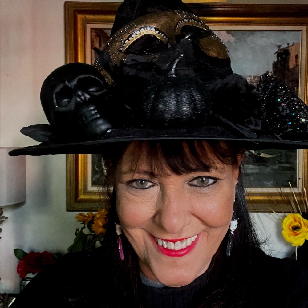 Meet your Posher, Devin